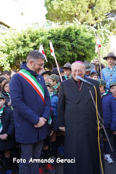 241208_Omaggio_Floreale_a_Maria_039.JPG