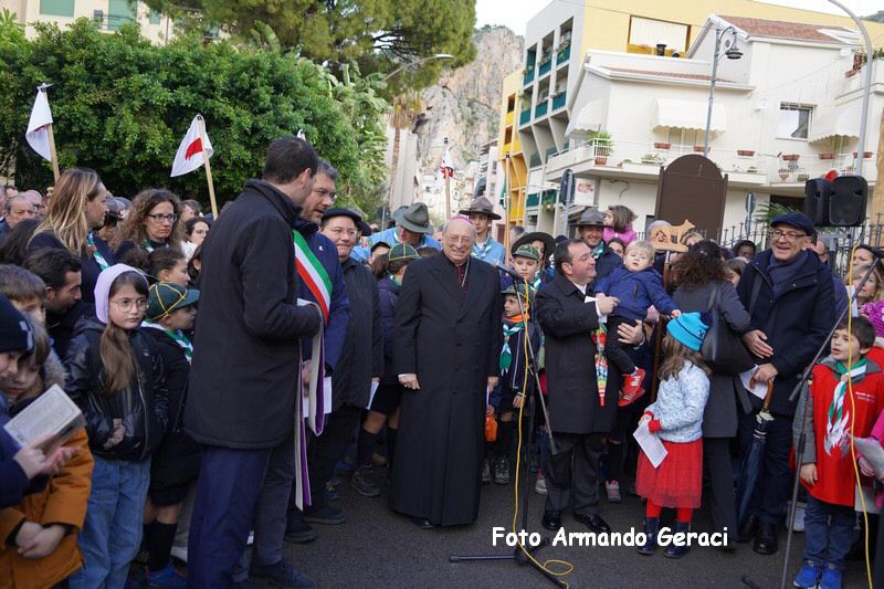 241208_Omaggio_Floreale_a_Maria_047.JPG