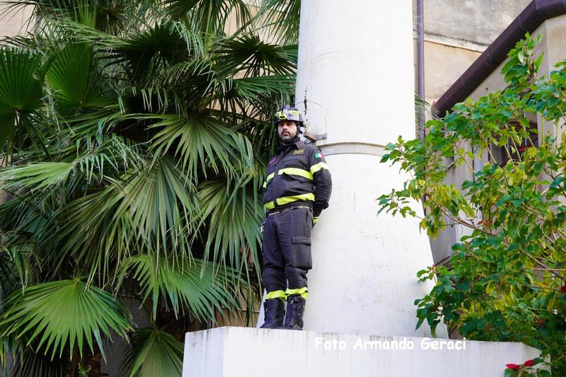 241208_Omaggio_Floreale_a_Maria_058.JPG