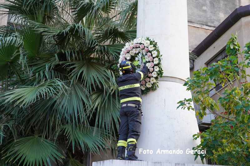 241208_Omaggio_Floreale_a_Maria_093.JPG