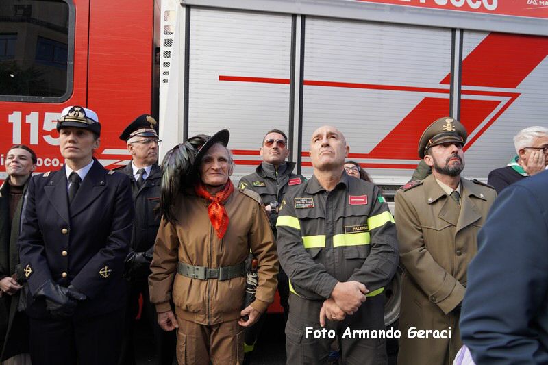 241208_Omaggio_Floreale_a_Maria_100.JPG