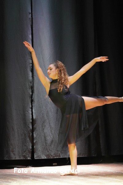 241216_Musica_Danza_sotto_Albero__016.jpg