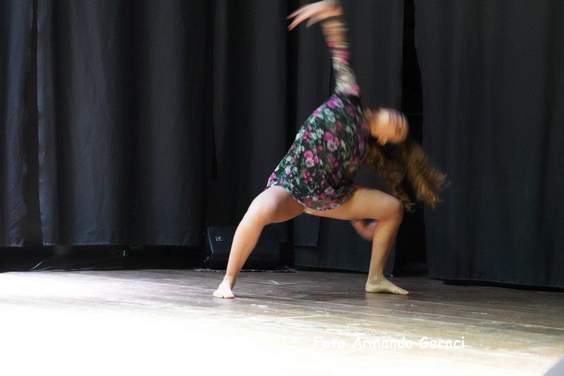 241216_Musica_Danza_sotto_Albero__071.jpg