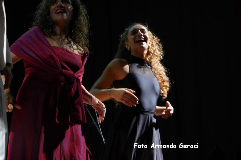 241216_Musica_Danza_sotto_Albero__092.jpg