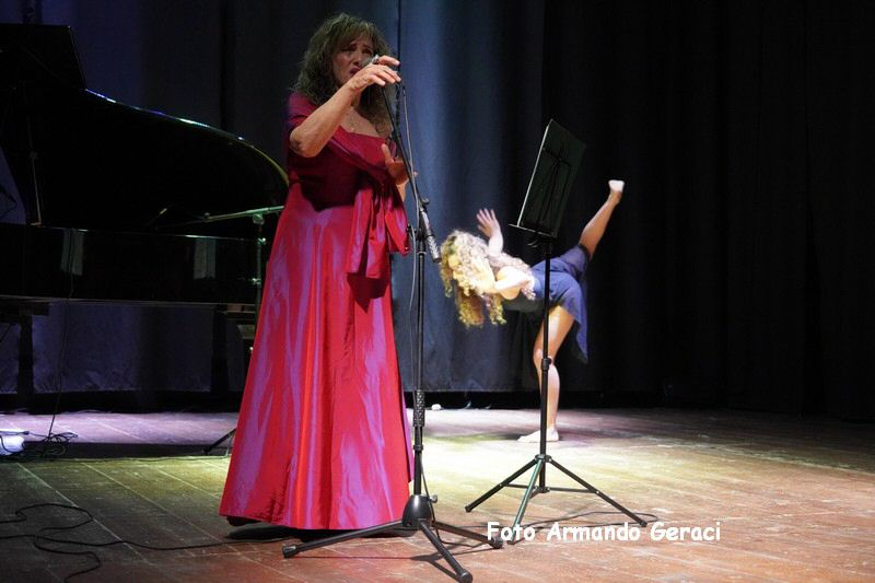 241216_Musica_Danza_sotto_Albero__112.jpg