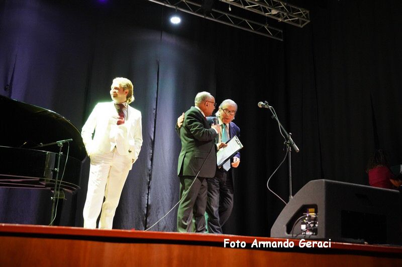 241216_Musica_Danza_sotto_Albero__123.jpg