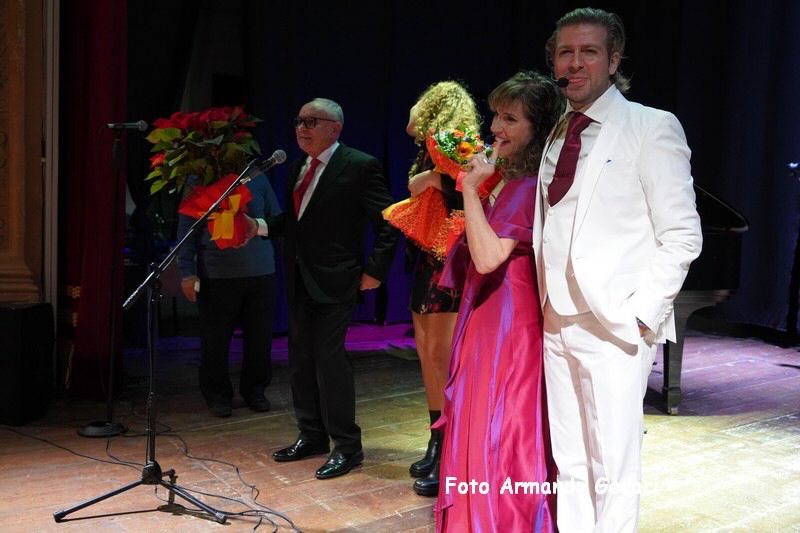 241216_Musica_Danza_sotto_Albero__192.jpg