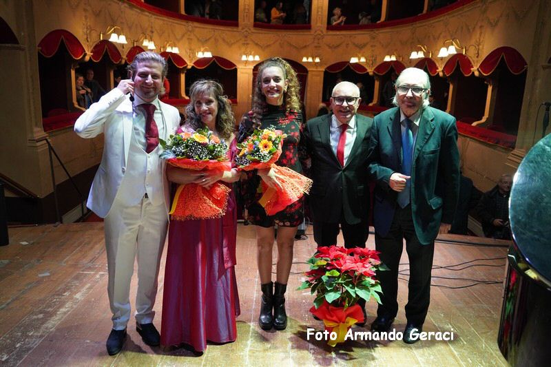 241216_Musica_Danza_sotto_Albero__198.jpg