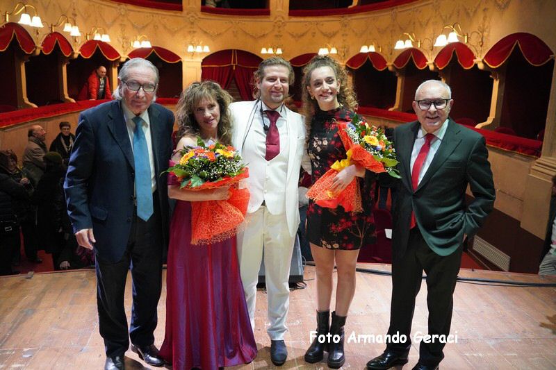 241216_Musica_Danza_sotto_Albero__211.jpg