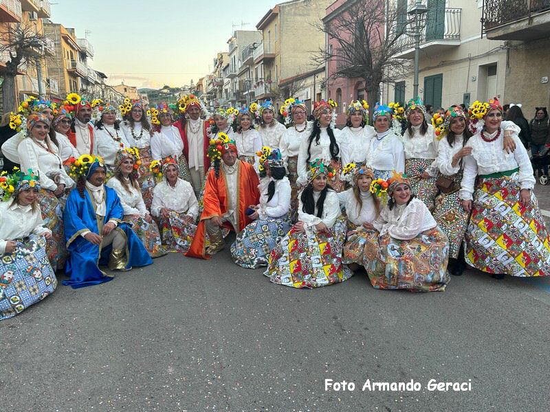 IMG_2012_tn.jpg