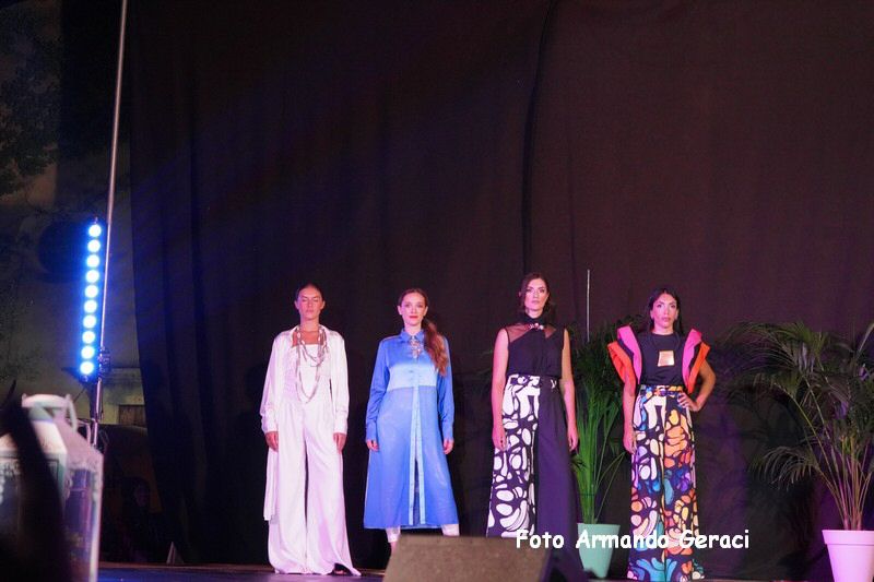 DSC04239_tn.jpg